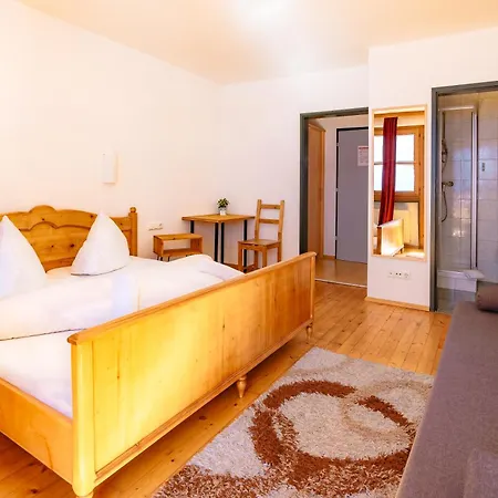 Cityhouse 3*